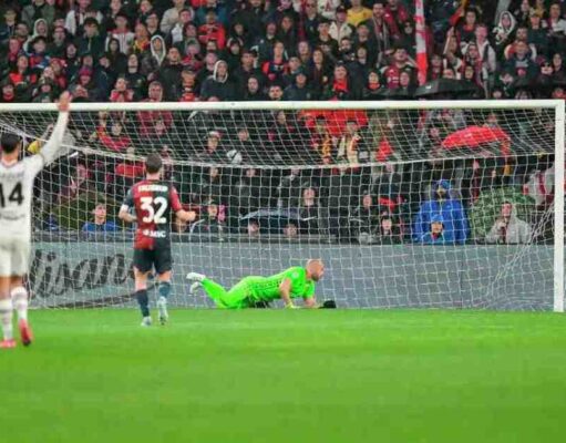 Milan cetak dua gol dalam dua menit untuk kalahkan Genoa dan jaga asa Liga Champions